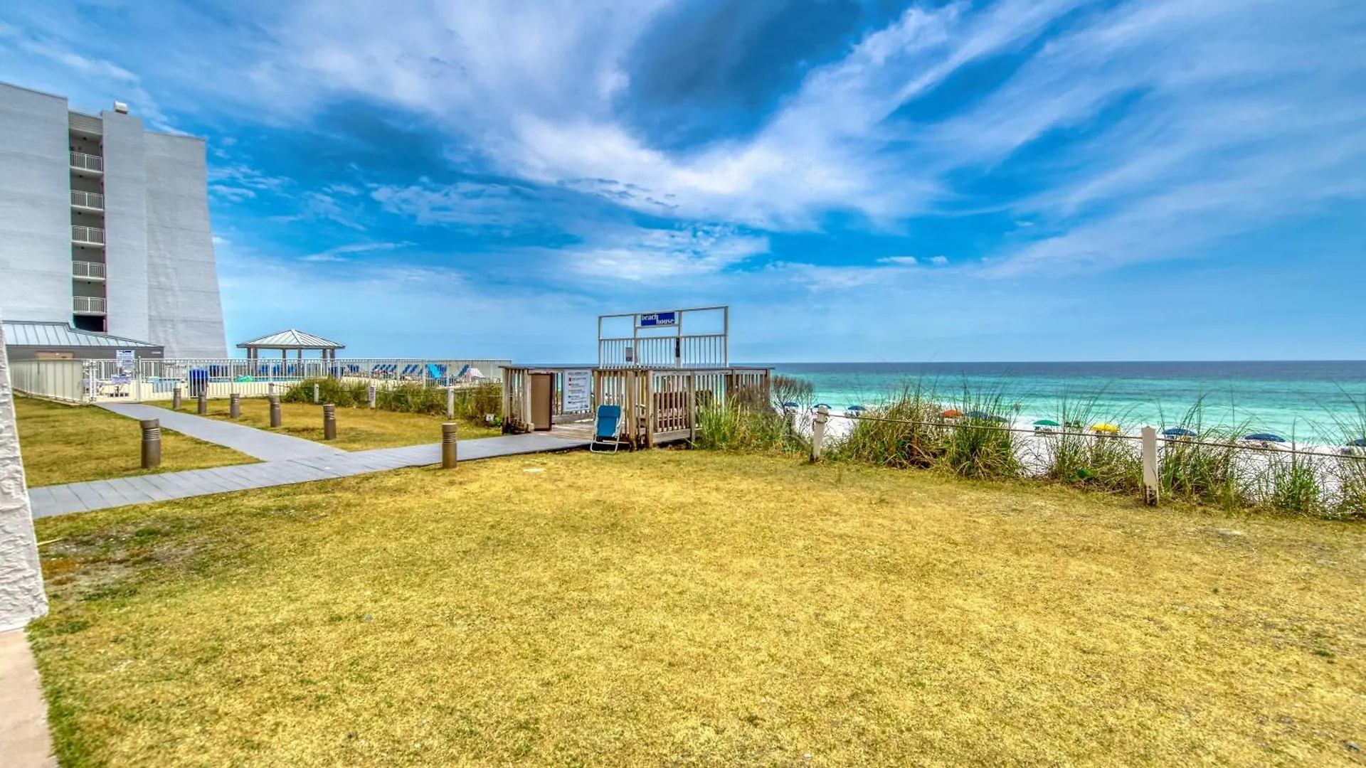 Beach House Condominiums D104 - Beachfront With Pool, Wifi, & Beach Service Destin United States