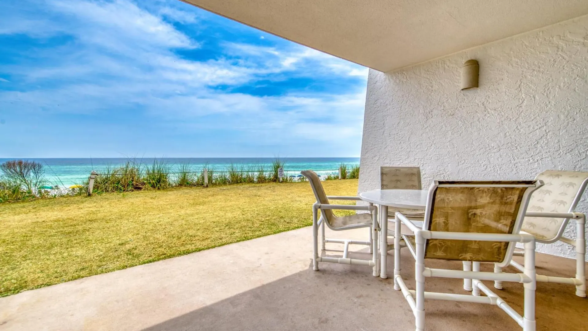 Beach House Condominiums D104 - Beachfront With Pool, Wifi, & Beach Service Destin 0*,  United States